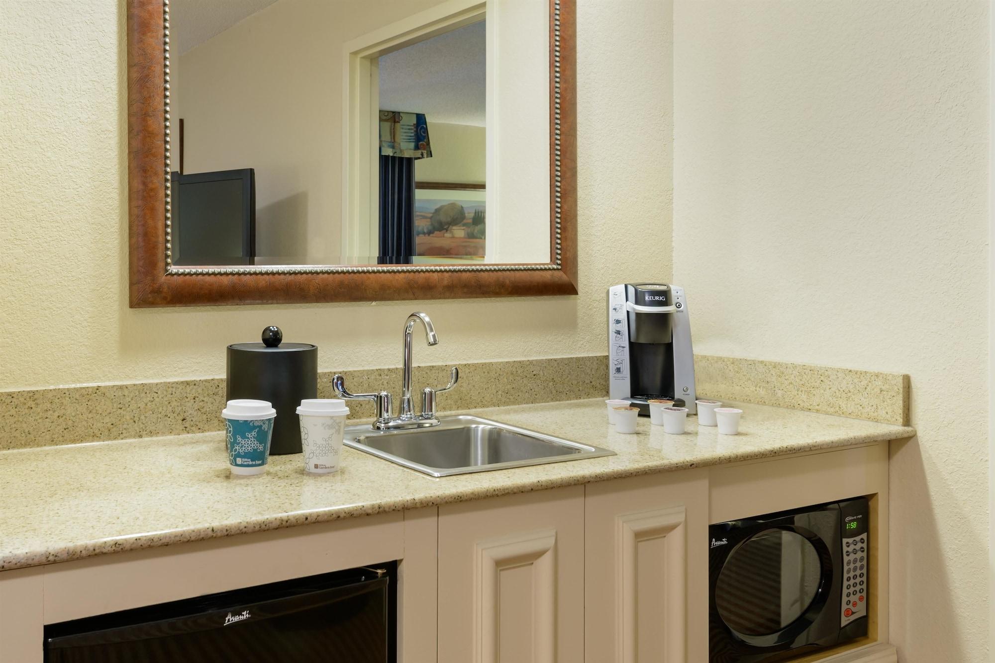 Hilton Garden Inn Richmond South/Southpark Colonial Heights Extérieur photo